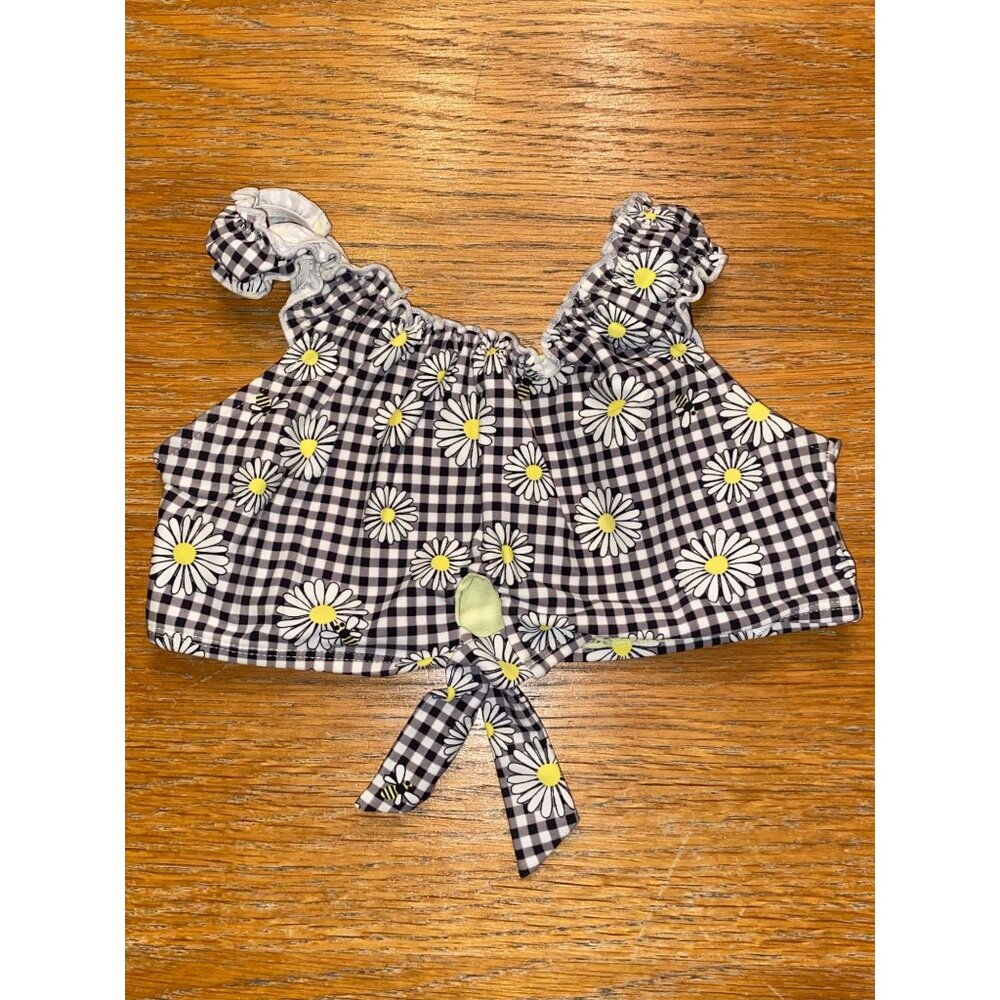 Vintage-Inspired Black & White Daisy Gingham Crop Top With Ruffle Sleeves & Tie